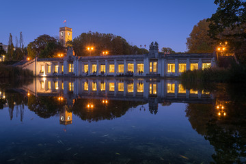 U-Bhf Rathaus Schöneberg © Peter R. Stuhlmann