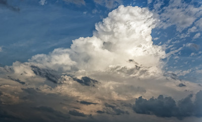 Fototapeta na wymiar Kentucky Cloudforms