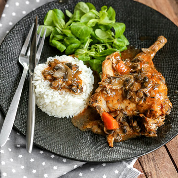 Cuisse de lapin sauce chasseur 5