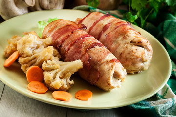 Chicken breast stuffed with champignon