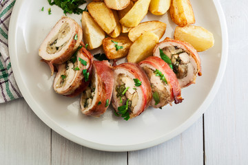 Chicken breast stuffed with champignon
