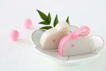 紅白かまぼこ　りぼんうさぎ