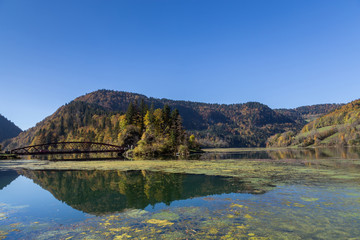 Le lac de Biaufond