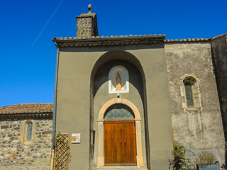 Mittelalterliches Dörfchen St Vincent de Barres