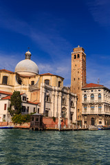 Fototapeta na wymiar Church on Venice Canal