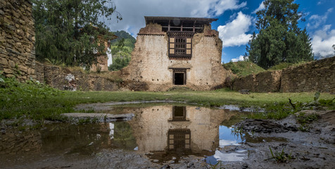 Fototapeta na wymiar Drukgyel Dzong, Bhutan