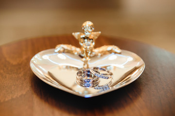 Свадебные кольца