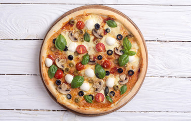 Italian pizza with mozzarella