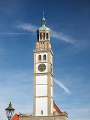Fototapeta na wymiar Perlachturm in Augsburg