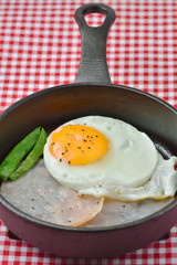 ハムエッグ