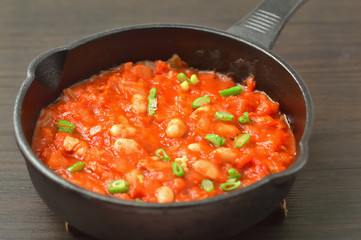 大豆とトマトの煮込み料理