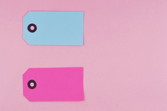 blue and pink labels in horizontal position