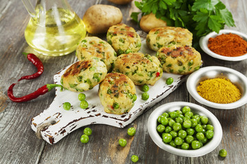 Aloo tikki. Potato cutlets