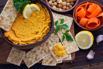 hummus