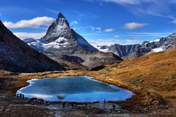 Crédence de cuisine en verre imprimé Cervin Mt Matterhorn reflected in Riffelsee Lake Zermatt Canton of Valais Switzerland