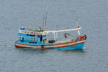 Fototapeta na wymiar Vietnamese fishing boat