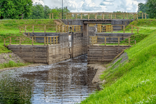 Tikhvin water system