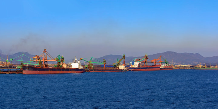 Gwangyang Steel Works" Images  Browse 13 Stock Photos, Vectors, and Video  | Adobe Stock