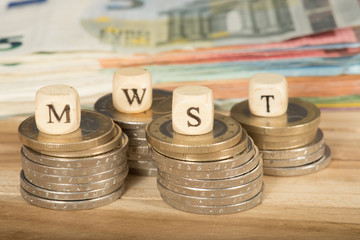 Euro Münzen und Geldscheine und die Mehrwertsteuer Mwst