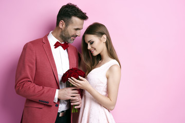 Man giving bunch of rose for valentine's day