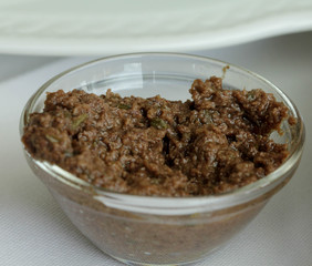 Икра из оливок