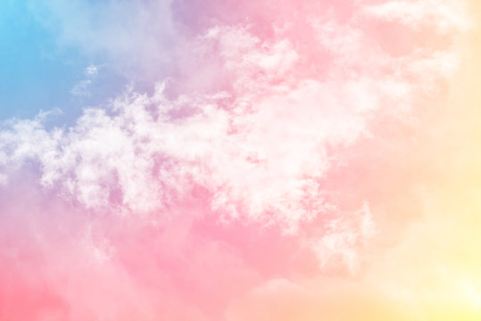 cloud background with a pastel colored gradient

