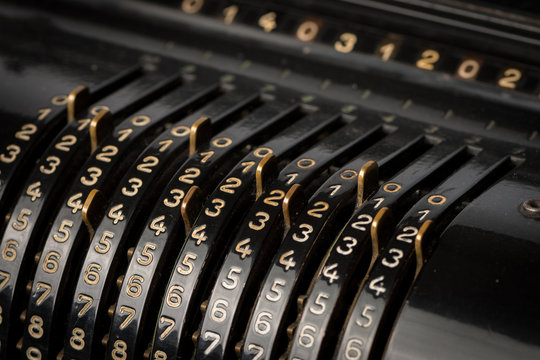 Details of a mechanical calculator from the 19th century