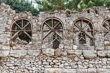Obraz premium Panoramic view of ancient greek town of Olympos near village Cirali or Chirali in Antalya district, Turkey