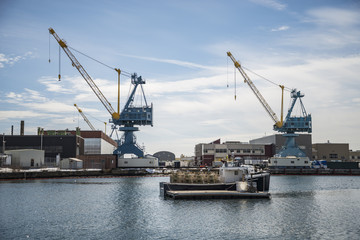 Fototapeta na wymiar US Navy dockers in Portsmouth NH