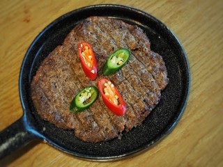 Fried grounded port Spicy Korea style