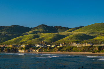 Waiting for the Sun to set at Pismo Beach, Oceano Dunes Natural Preserve, California, USA