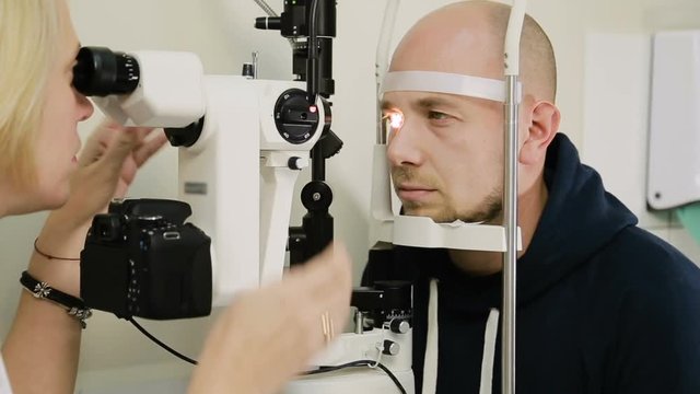 Man having eye test