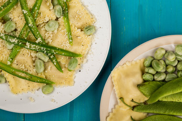 Italian Style Chicken and Pancetta Ravioli Pasta With Green Beans