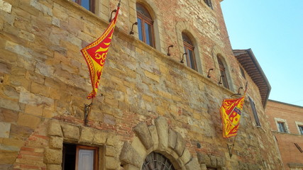 bandiere a montepulciano