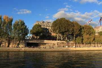 Obraz premium France, Paris, the banks of the river Seine