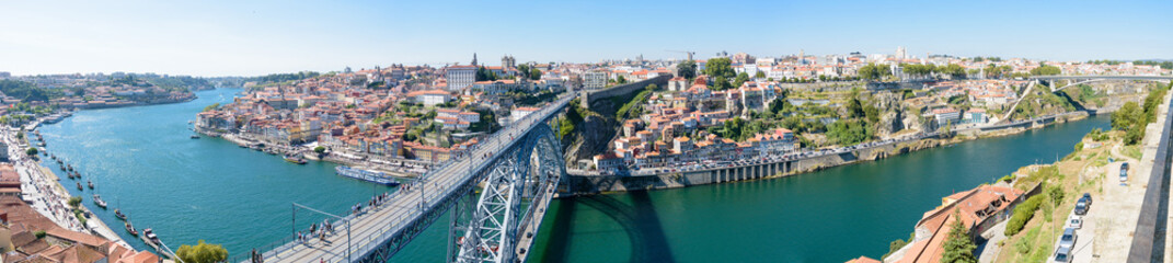 Fototapeta na wymiar Panorama of Porto and Douro river