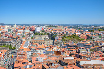 Fototapeta na wymiar Panoramic view of Porto from Torre dos Clerigos