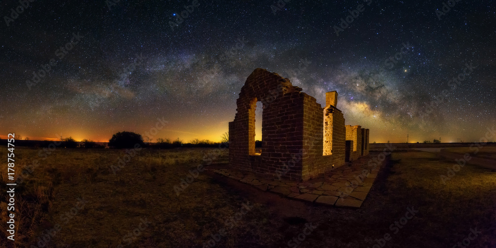 Wall mural milky way at fort griffin, texas usa