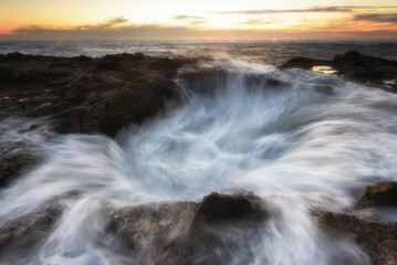 Thor's Well, Oregon
