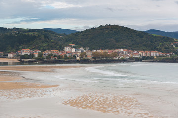 Paisajes t&iacute;picos vascos