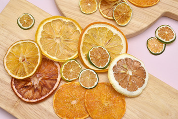 Fototapeta na wymiar 柑橘類のドライフルーツ　Dried fruit of citrus fruits