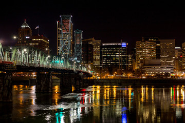 Fototapeta na wymiar Downtown Portland after dark 2