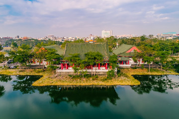 Fototapeta premium ancient chinese temple by the lake
