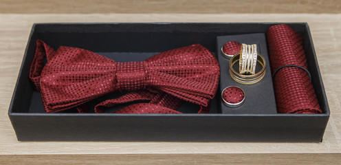 Red bow tie set and rings