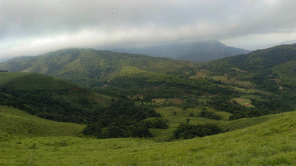 Fototapeta premium Farmhouse in the valley 