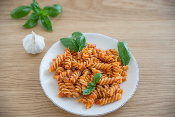 Pasta mit Tomatensauce