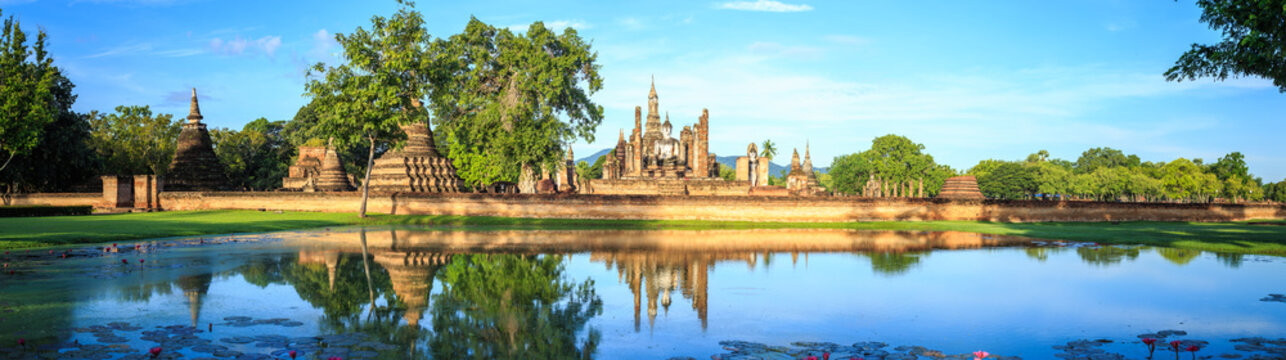 Sukhothai Historical Park at day time, Sukhothai province. Located in a beautiful setting of lawns, lakes and trees in north-central, Thailand