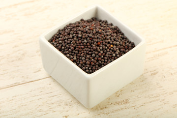 Black mustard seeds