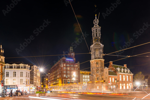 500_F_178791523_UOMIn7X3jl9c0zUeIH84mnBbJkISCaYX.jpg