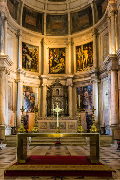 Altar im Hieronymitenkloster in Lissabon, Hieronymuskloster